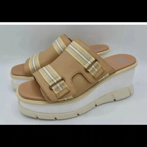 New in box SOREL Joanie III Wedge Slide Sandal aize  9.5M